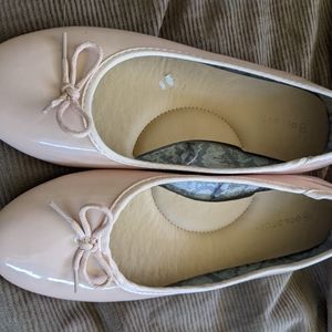 Goldtoe light pink flats size 8
